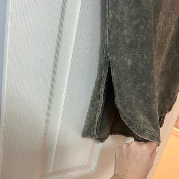 Zenana Outfitters olive, green Short Sleeve Tee - Picture 5 of 5